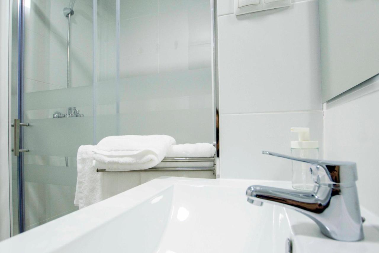 טורמולינוס Apartamentos Los Alamos Sardinero מראה חיצוני תמונה