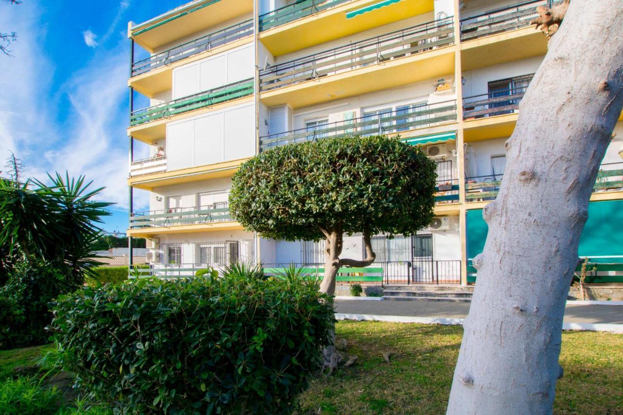 טורמולינוס Apartamentos Los Alamos Sardinero מראה חיצוני תמונה