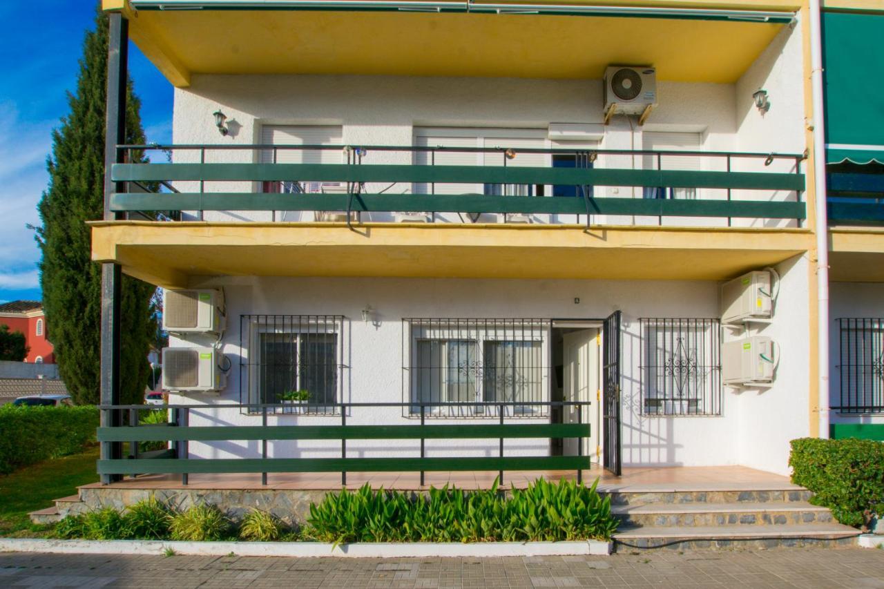טורמולינוס Apartamentos Los Alamos Sardinero מראה חיצוני תמונה