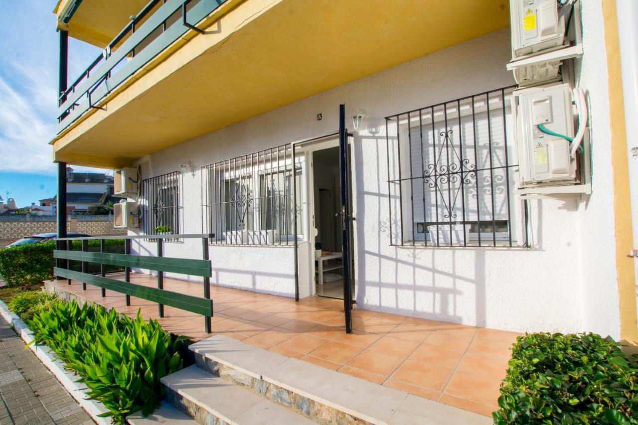 טורמולינוס Apartamentos Los Alamos Sardinero מראה חיצוני תמונה