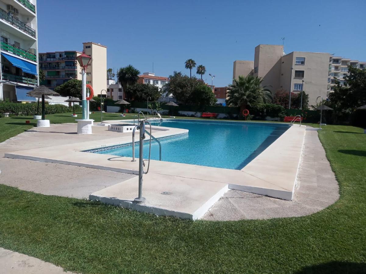 טורמולינוס Apartamentos Los Alamos Sardinero מראה חיצוני תמונה